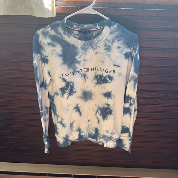 Tommy Hilfiger Crewneck - Picture 1 of 2
